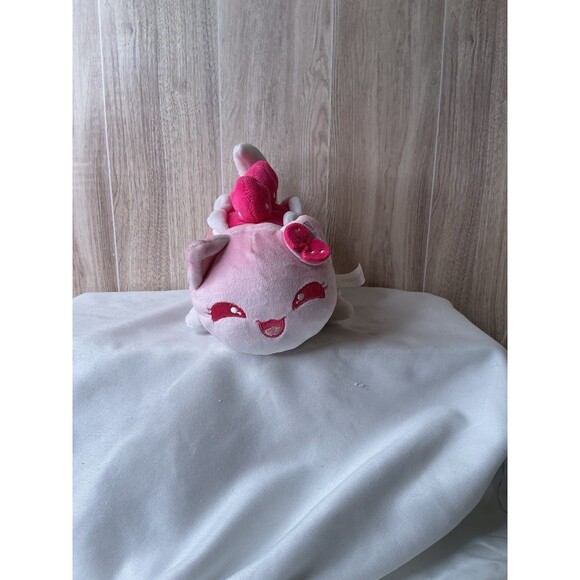 Aphmau Meemeows Pink STRAWBERRY SHORTCAKE Cat Face Plush 6" Mystery  2022 Ltr 3 - Picture 1 of 6